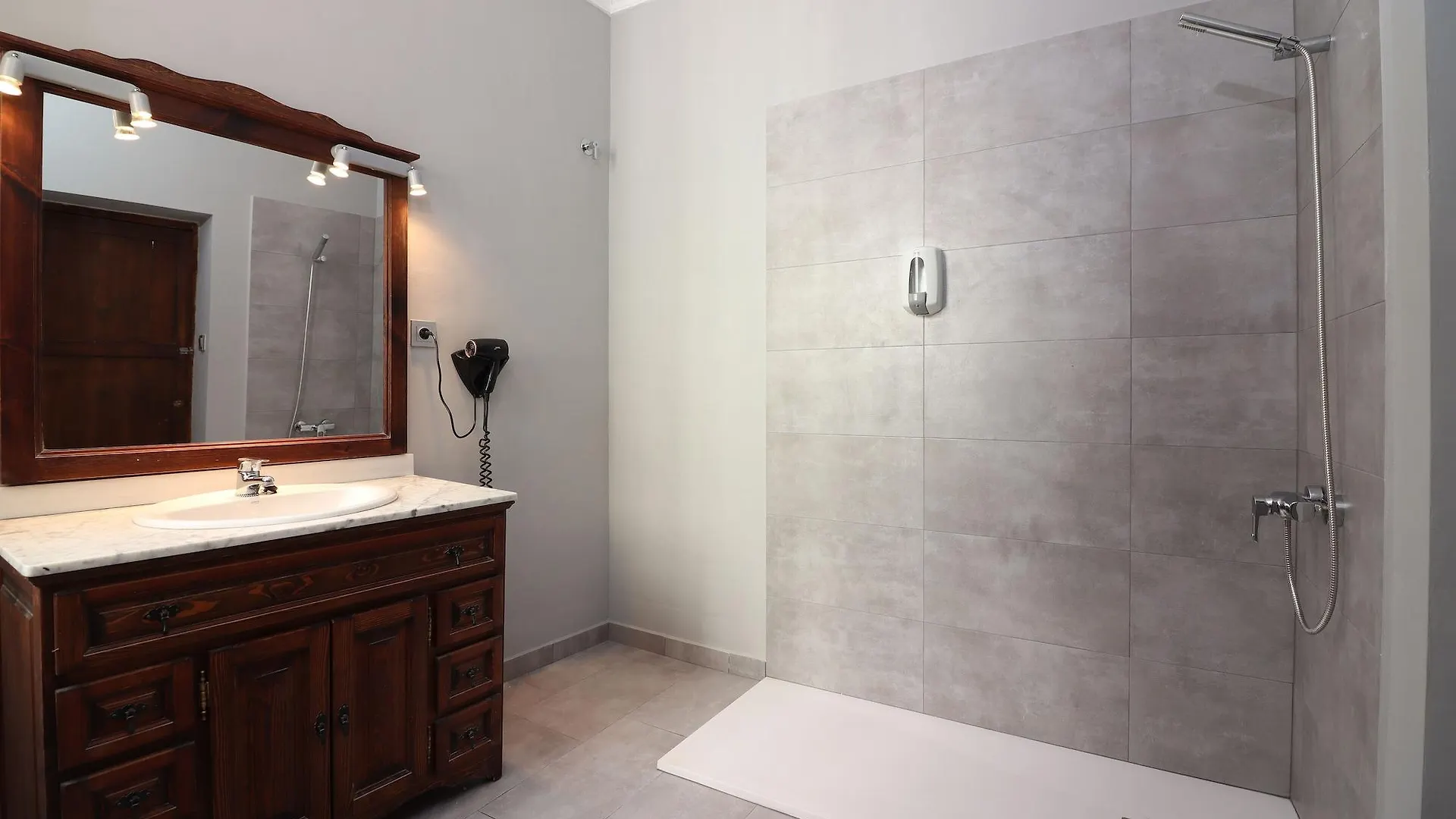 Feel Hostels City Center Μάλαγα Ισπανία